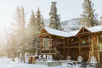 buffalo mountain lodge
