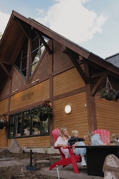 buffalo mountain lodge