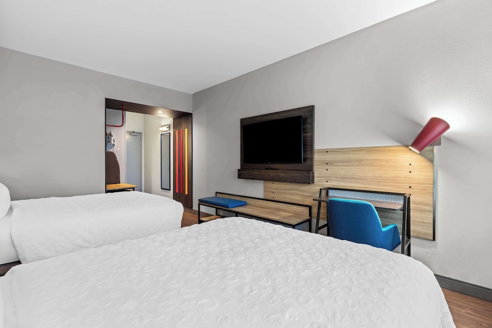 tru by hilton aloha beaverton