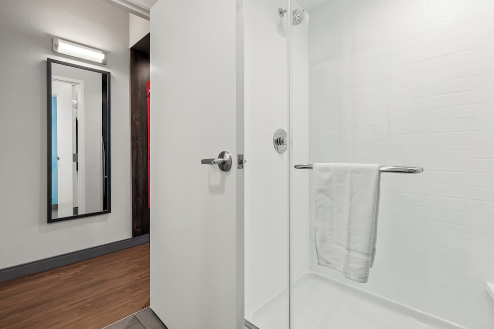 tru by hilton aloha beaverton