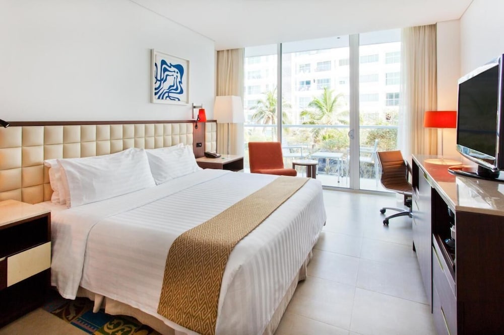 holiday inn cartagena morros by ihg