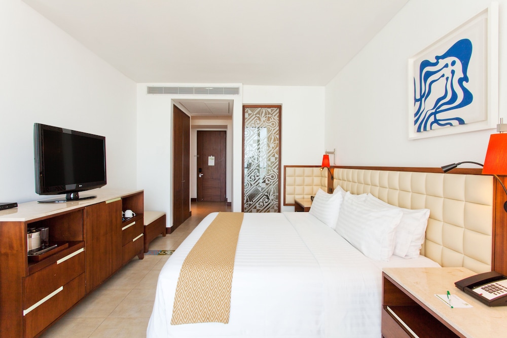 holiday inn cartagena morros by ihg