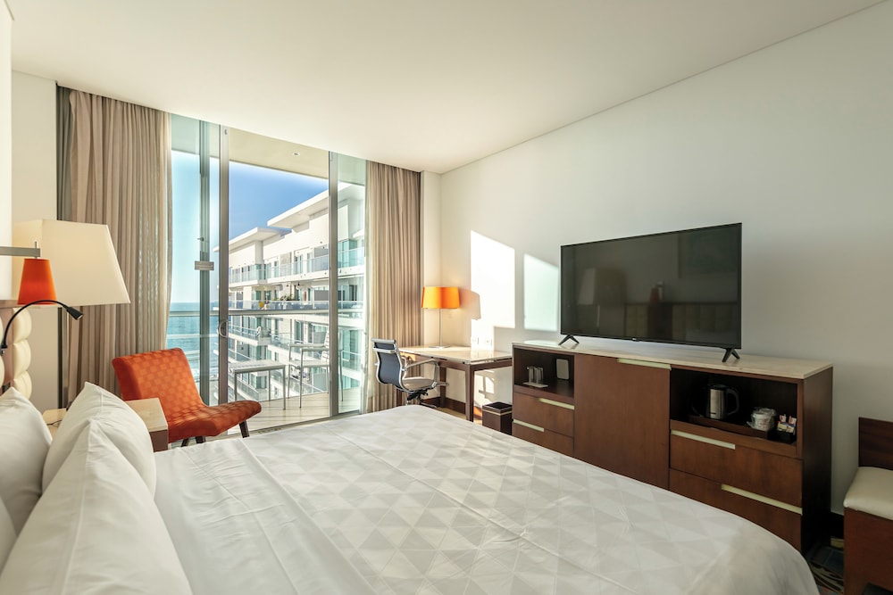 holiday inn cartagena morros by ihg