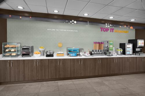 tru by hilton austin university capitol district tx