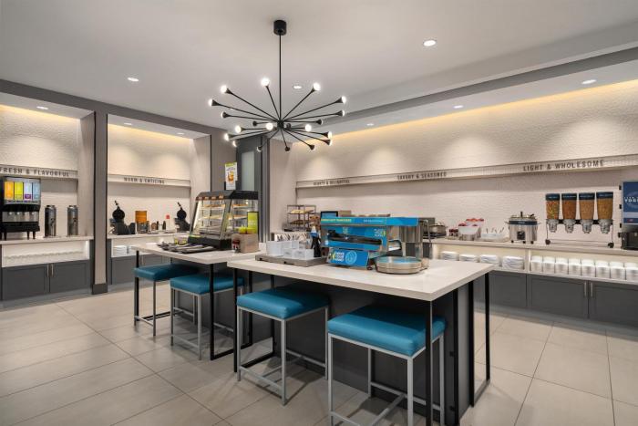 tru by hilton burlington