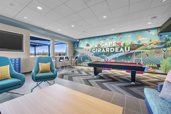 Tru By Hilton Cape Girardeau,,3 star