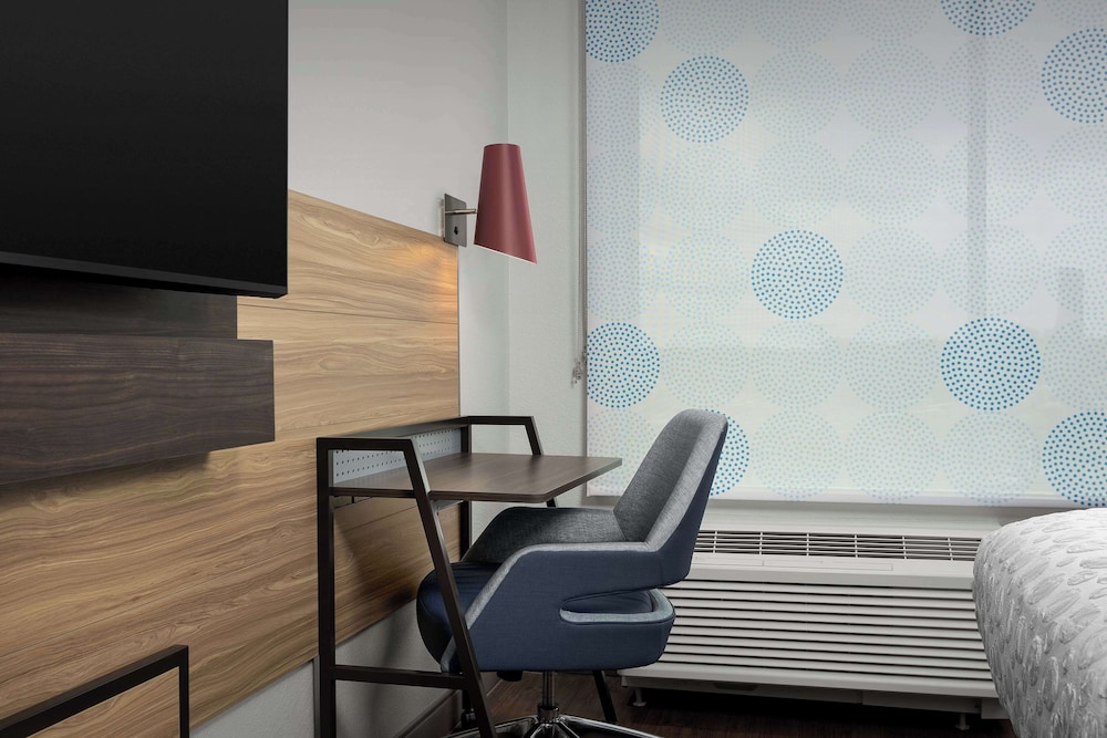 tru by hilton columbus east broad