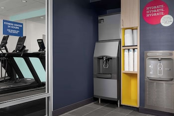 tru by hilton columbus east broad