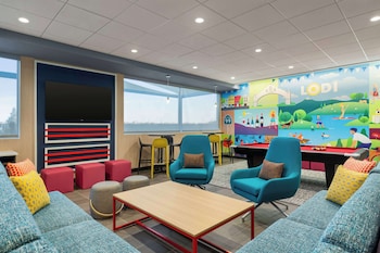 Tru By Hilton Lodi,,3 star