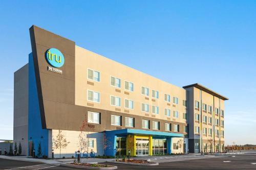 tru by hilton lodi