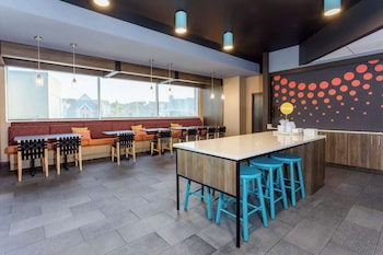 Tru By Hilton Panama City Beach,,3 star