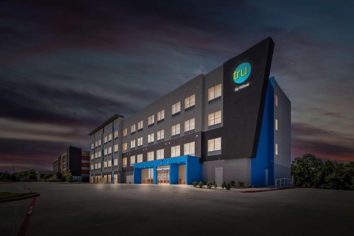 tru by hilton plano hwy 75