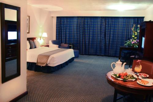 tru by hilton saltillo