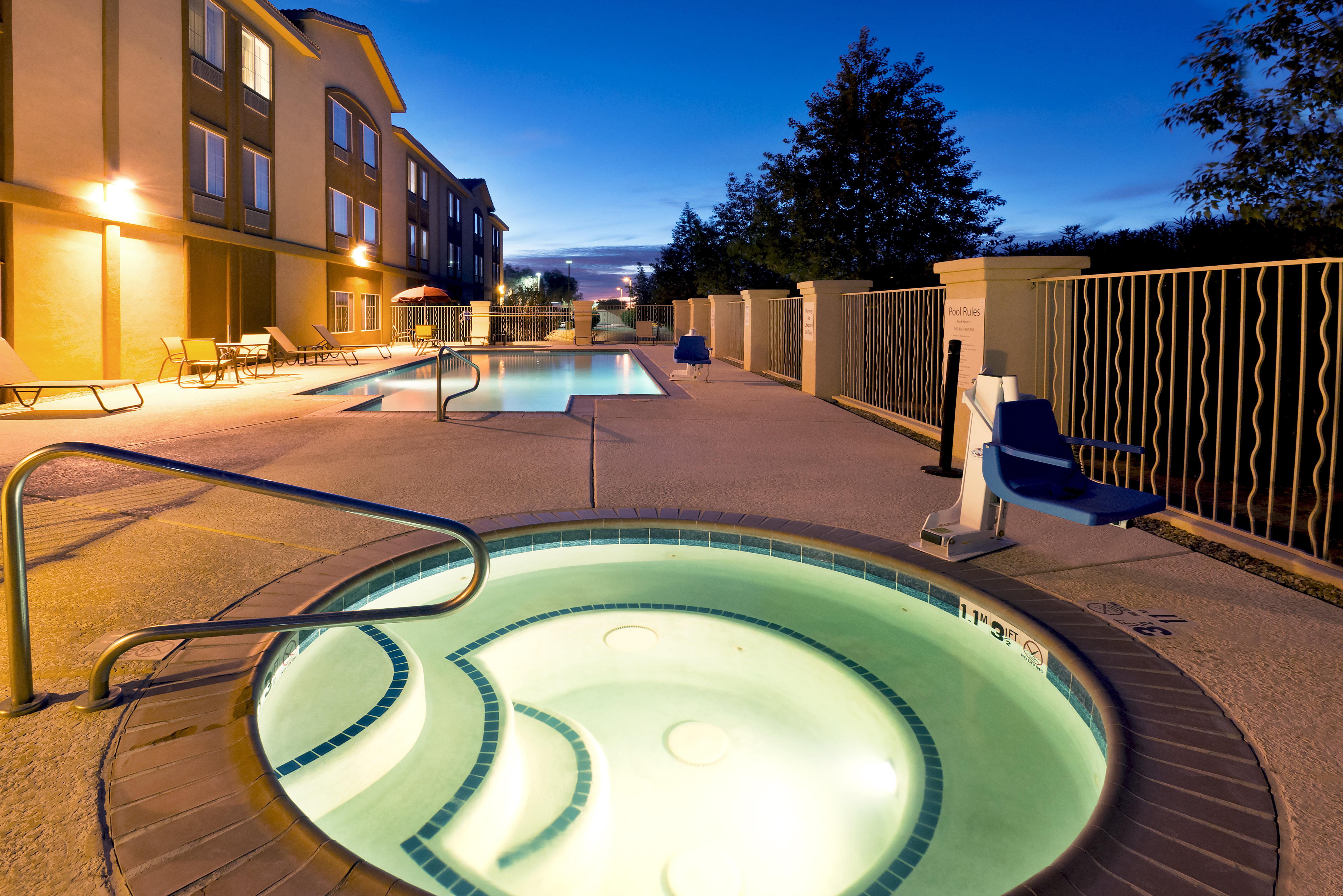 holiday inn express and suites casa grande by ihg