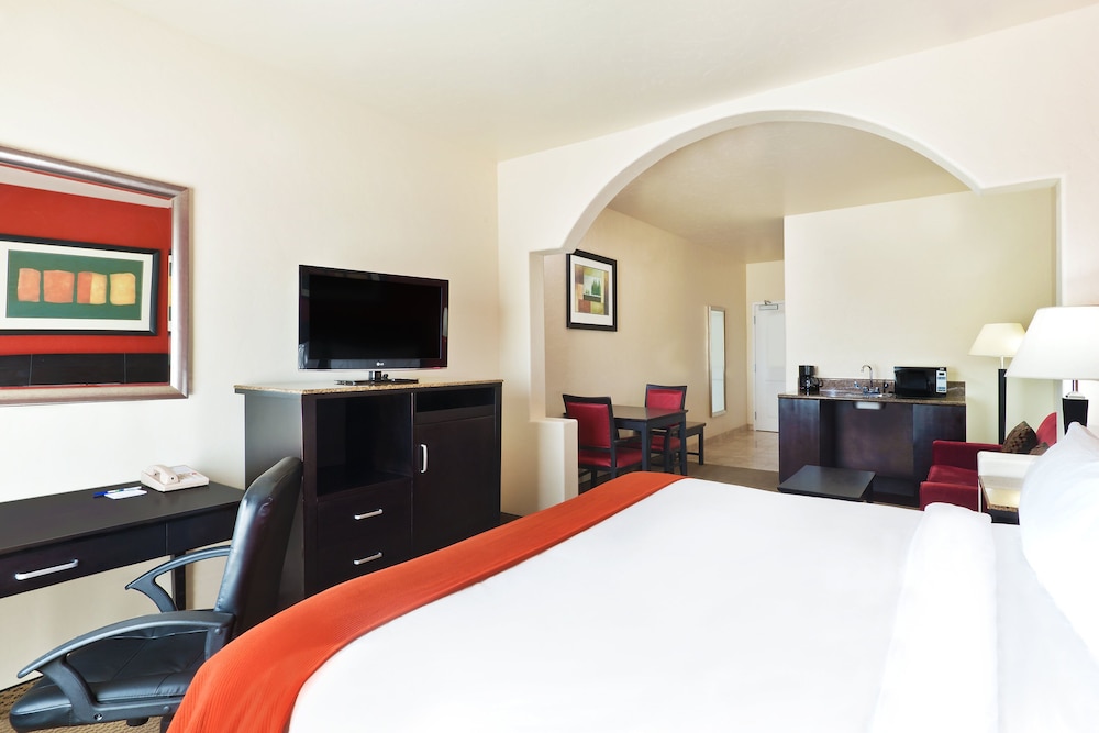 holiday inn express and suites casa grande by ihg
