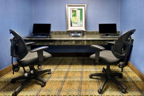 holiday inn express and suites casa grande by ihg