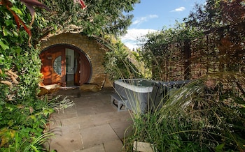 The Eastbury Hotel & Spa,Near Global Images Gallery,3 star