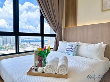 twin tower residence by stayrene