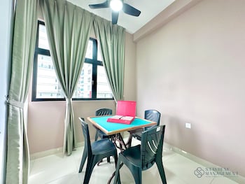 twin tower residence by stayrene