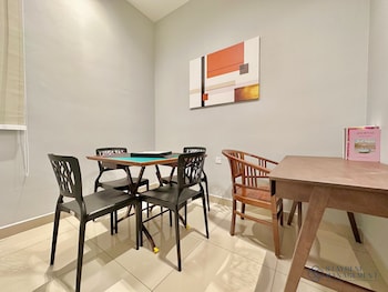 twin tower residence by stayrene