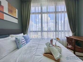 twin tower residence by stayrene