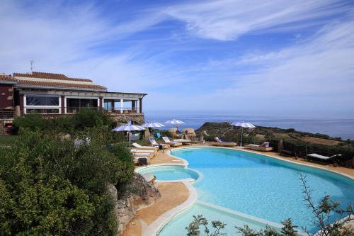 bajaloglia resort