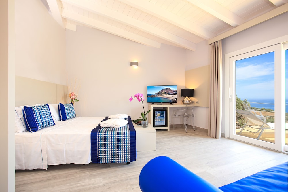 bajaloglia resort