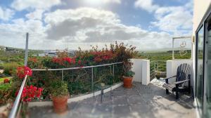 farr out guesthouse