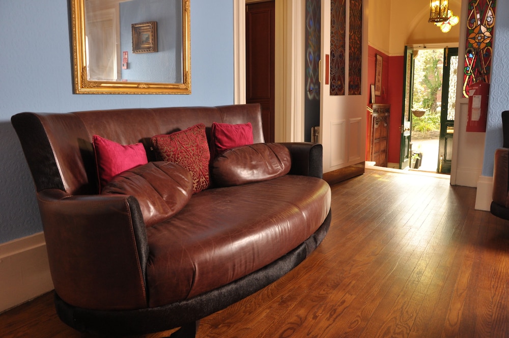 farnley tower guesthouse