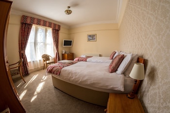 farnley tower guesthouse
