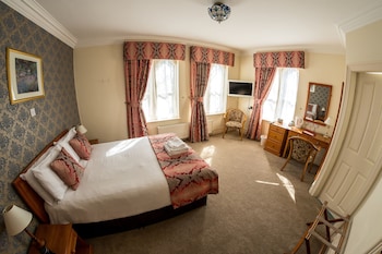 farnley tower guesthouse