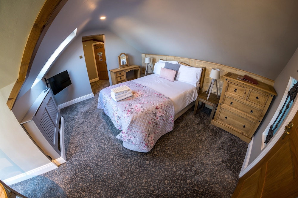 farnley tower guesthouse