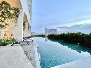 una serviced apartment by manatidur