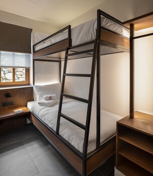 unedo all seasons hotel