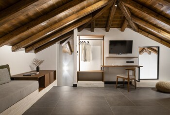 unedo all seasons hotel