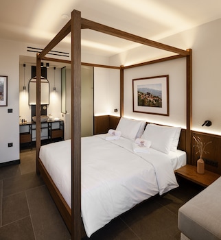 unedo all seasons hotel