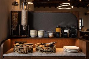 Unedo All Seasons Hotel,,4 star