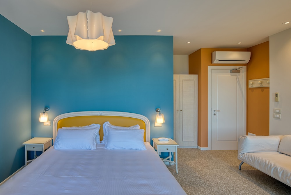 hotel villa europa