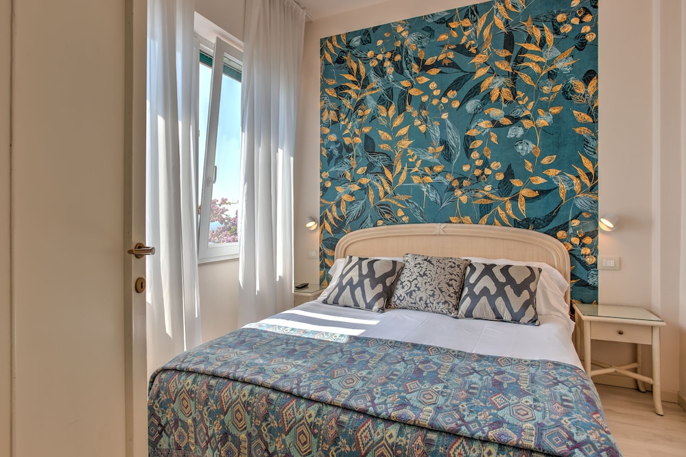 hotel villa europa