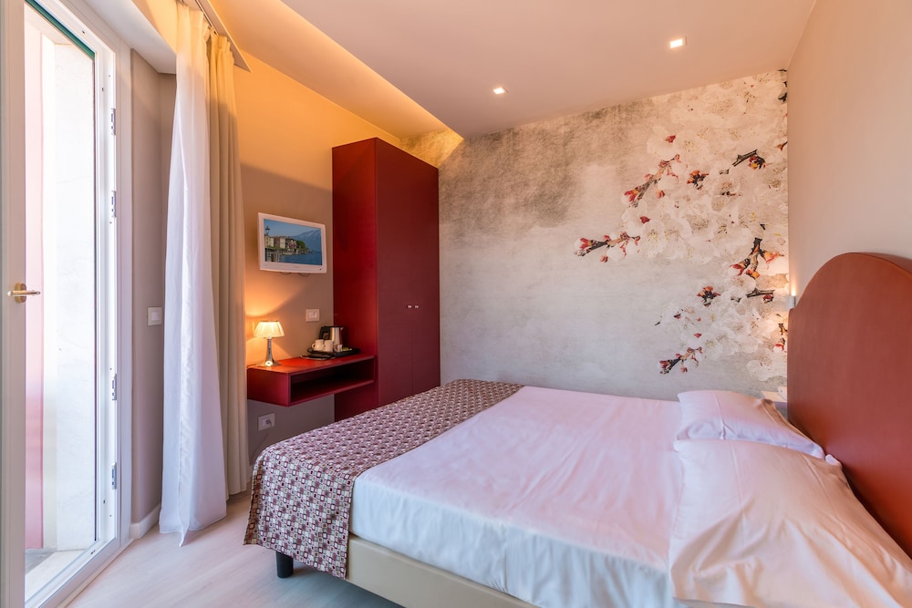 hotel villa europa