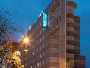 Ibis Budget Paris Porte De Montmartre,Fontainebleau>>Aulnay-Sous-Bois,2 star