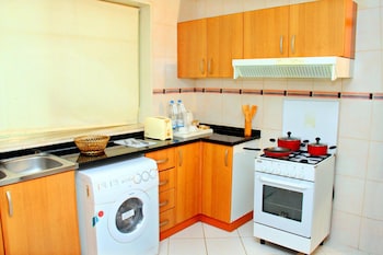 emirates stars hotel apartments sharjah