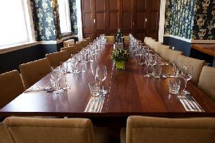 The Embankment,Bedfordshire>>Bedford,4 star
