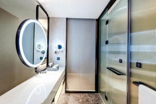 urcove by hyatt shenzhen luohu