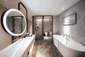 urcove by hyatt shenzhen luohu