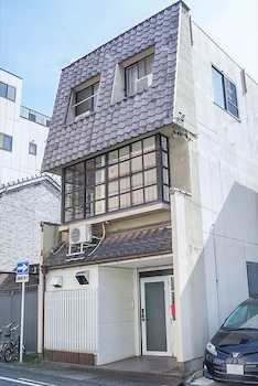 usatsuno osu hostel