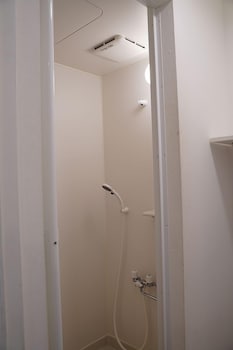 usatsuno osu hostel