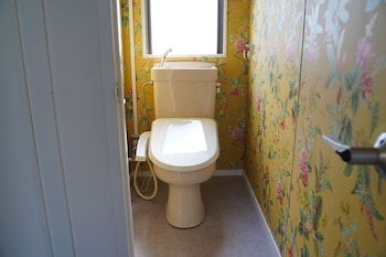 usatsuno osu hostel