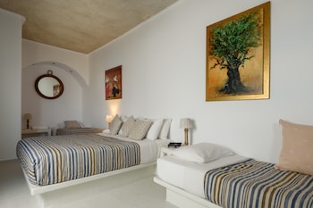 vallas apartments and villas