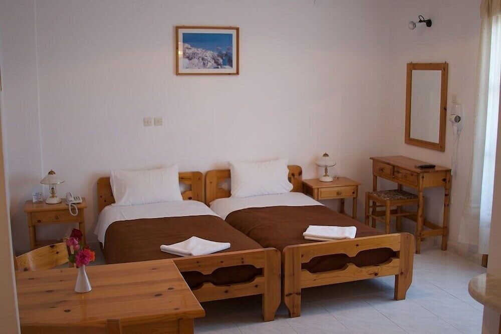 vallas apartments and villas
